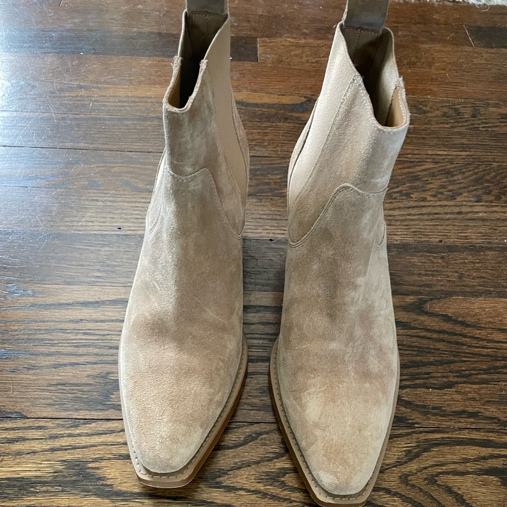 Everlane Western Suede Boots